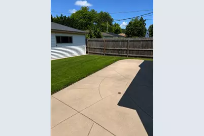 2546 N Major Avenue, Chicago, IL 60639 - Photo 12