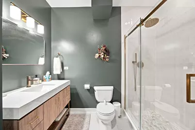 2033 W Division Street #3, Chicago, IL 60622 - Photo 20