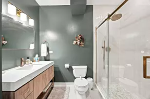 2033 W Division St, Chicago, IL 60622 - Photo 20