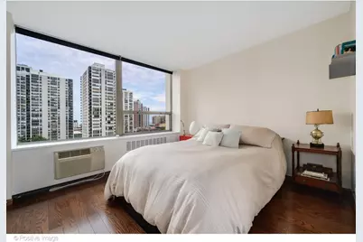 1360 N Sandburg Terrace #1106C, Chicago, IL 60610 - Photo 12