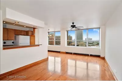 655 W Irving Park Road #1115, Chicago, IL 60613 - Photo 6