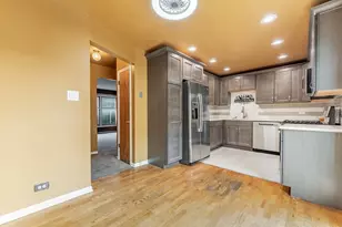 2314 W 111th St, Chicago, IL 60643 - Photo 6
