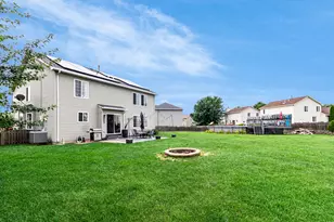 1308 Burns Ct, Minooka, IL 60447 - Photo 2