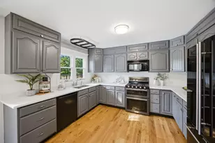 7N660 Cloverfield Cir, Saint Charles, IL 60175 - Photo 20