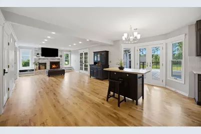 7N660 Cloverfield Circle, Saint Charles, IL 60175 - Photo 14