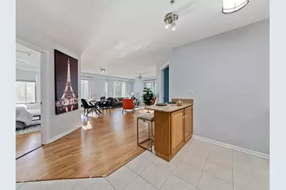 8000 Kilpatrick Avenue #2F, Skokie, IL 60076 - Photo 16