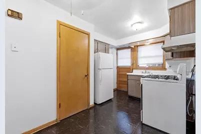 3180 W Meadow Lane Drive #43, Merrionette Park, IL 60803 - Photo 4