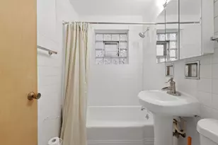 3180 W Meadow Ln Dr, Merrionette Park, IL 60803 - Photo 6