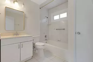 421 Collen Dr, Lombard, IL 60148 - Photo 18