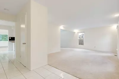 421 Collen Drive, Lombard, IL 60148 - Photo 4