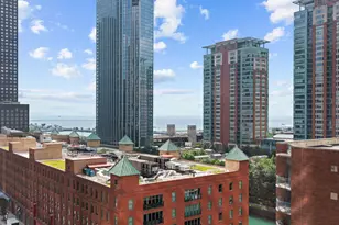 512 N McClurg Ct, Chicago, IL 60611 - Photo 2