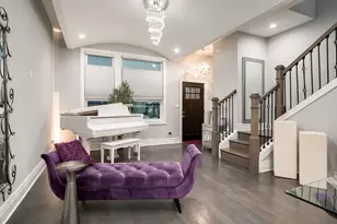 4603 S Calumet Ave, Chicago, IL 60653 - Photo 2