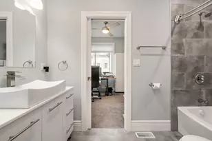 4603 S Calumet Ave, Chicago, IL 60653 - Photo 18