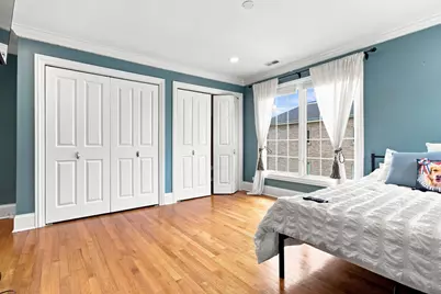 2281 Elmira Avenue, Des Plaines, IL 60018 - Photo 28