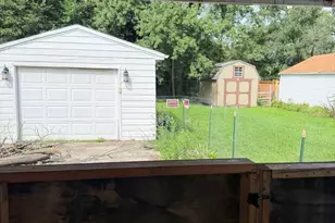 1910 Carney Ave, Rockford, IL 61103 - Photo 16