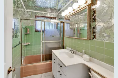 8919 Olcott Avenue, Morton Grove, IL 60053 - Photo 12