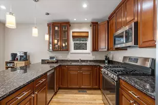 1517 N Bosworth Ave, Chicago, IL 60642 - Photo 6