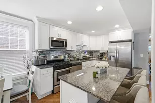 7719 S Rhodes Ave, Chicago, IL 60619 - Photo 6