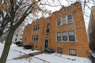 5805 N Richmond St, Chicago, IL 60659 - Photo 1