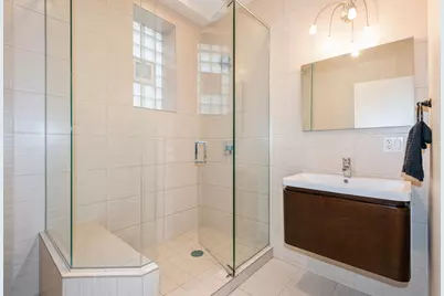 2322 W Augusta Boulevard #1A, Chicago, IL 60622 - Photo 12