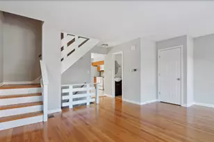 901 Waukegan Rd, Deerfield, IL 60015 - Photo 4