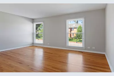 901 Waukegan Road #B, Deerfield, IL 60015 - Photo 6