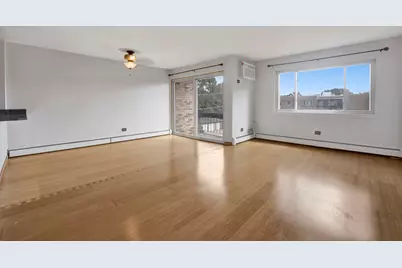 420 Home Avenue #306N, Oak Park, IL 60302 - Photo 2