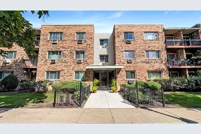 420 Home Avenue #306N, Oak Park, IL 60302 - Photo 1