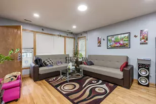 5038 N Harding Ave, Chicago, IL 60625 - Photo 14
