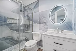 1835 W Oakdale Ave, Chicago, IL 60657 - Photo 22