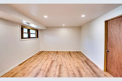 1015 Wilson Avenue, Wheaton, IL 60189 - Photo 20