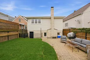 6237 S Tripp Ave, Chicago, IL 60629 - Photo 40