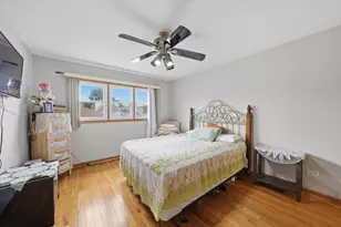 6237 S Tripp Ave, Chicago, IL 60629 - Photo 22