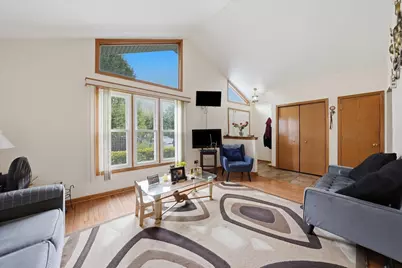 6237 S Tripp Avenue, Chicago, IL 60629 - Photo 6