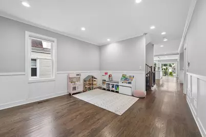 6028 N Newburg Avenue, Chicago, IL 60631 - Photo 8