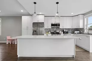 6028 N Newburg Ave, Chicago, IL 60631 - Photo 16
