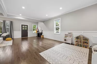 6028 N Newburg Avenue, Chicago, IL 60631 - Photo 10