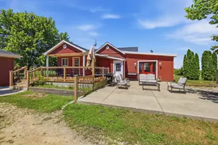 15825 E Lindenwood Rd, Lindenwood, IL 61049 - Photo 2