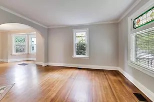 7120 N Ashland Blvd, Chicago, IL 60626 - Photo 8