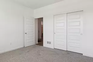 2572 Skye Dr, Pingree Grove, IL 60140 - Photo 6