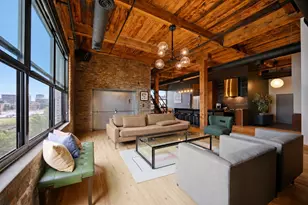 407 N Elizabeth St, Chicago, IL 60642 - Photo 8