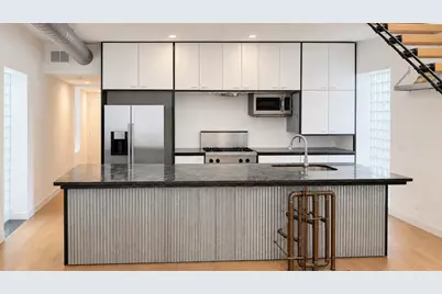 1945 W Thomas Street #2, Chicago, IL 60622 - Photo 2