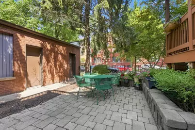 1330 W Bryn Mawr Avenue #2, Chicago, IL 60660 - Photo 24