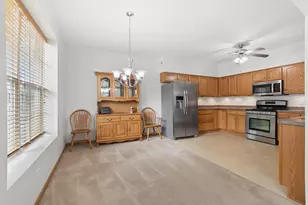 9800 Liberty Cir, Orland Park, IL 60467 - Photo 6