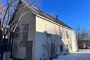 4801 S Princeton Ave, Chicago, IL 60609 - Photo 2