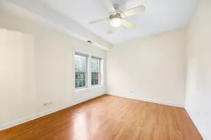841 E 52nd St, Chicago, IL 60615 - Photo 28