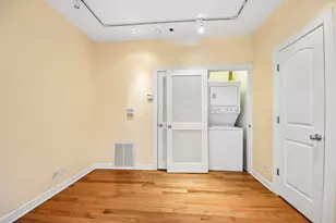 841 E 52nd St, Chicago, IL 60615 - Photo 18