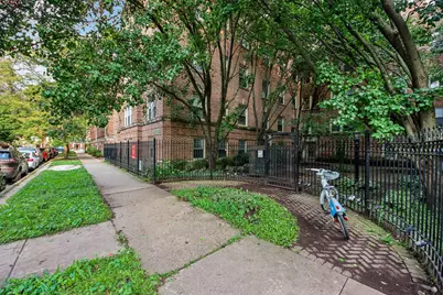 841 E 52nd Street #3, Chicago, IL 60615 - Photo 2