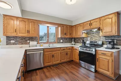 24821 S River Trail, Channahon, IL 60410 - Photo 6