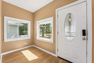 1426 S 18th Ave, Maywood, IL 60153 - Photo 8